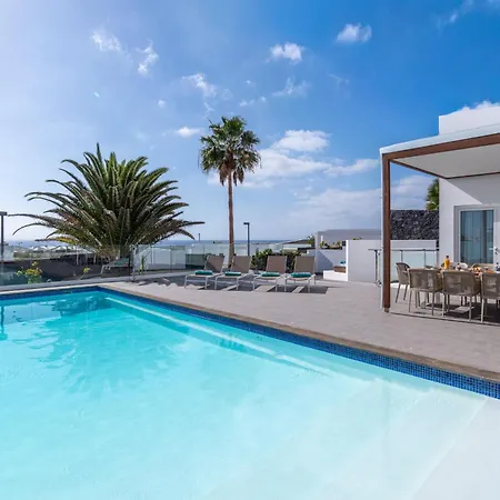 Ereza Royal Family Hoopoe 116 * Playa Blanca (Lanzarote)